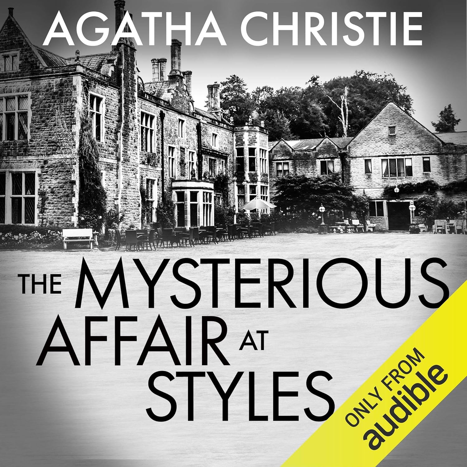 The Mysterious Affair at Styles: Hercule Poirot Mysteries, Book 1